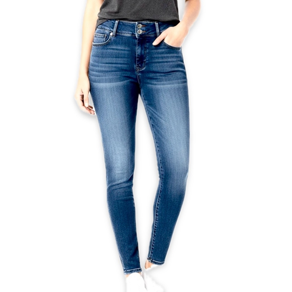 Wallflower Mid Rise Skinny Jeans Size 3